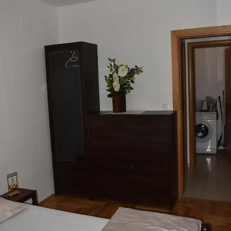 K & S Apartment *